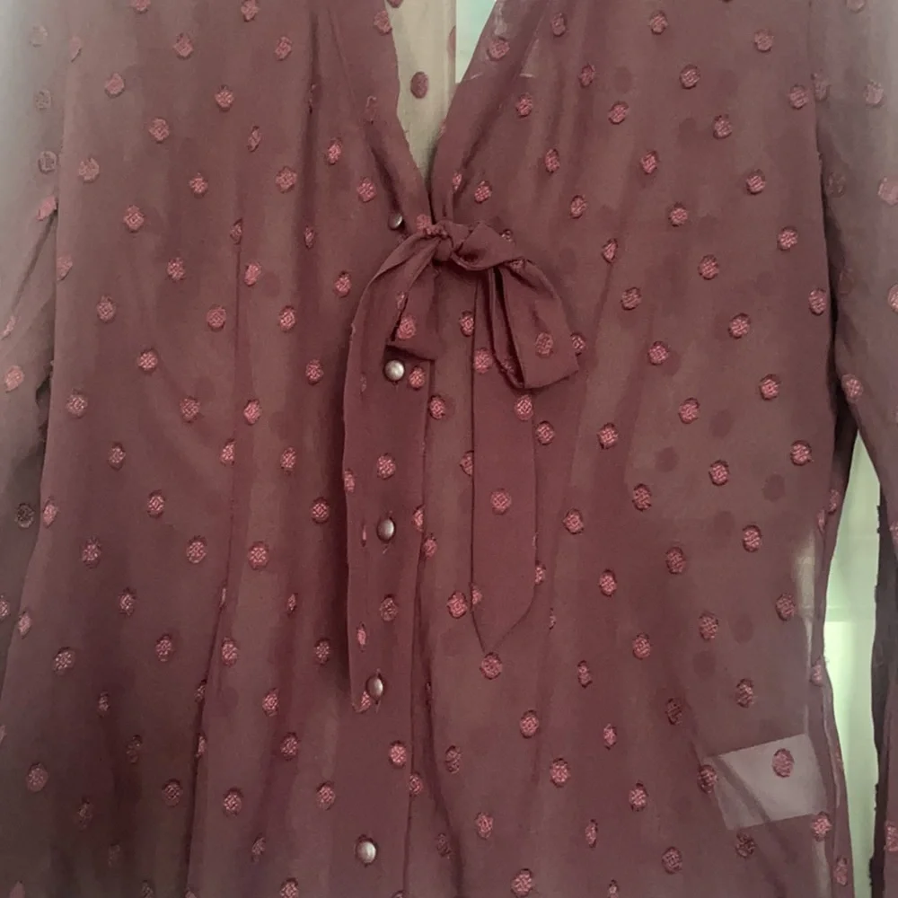 Express Tie Neck Medallion Print Blouse small